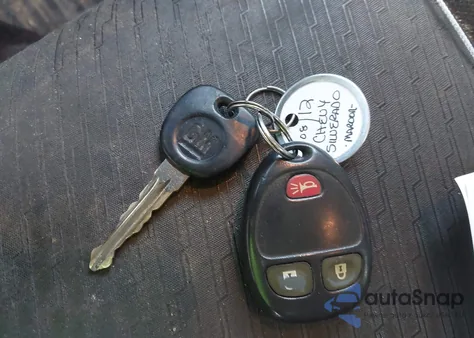 2013 Chevrolet Silverado 1500 Lt z USA, uszkodzony, nr VIN 1GCRCSE04DZ146034